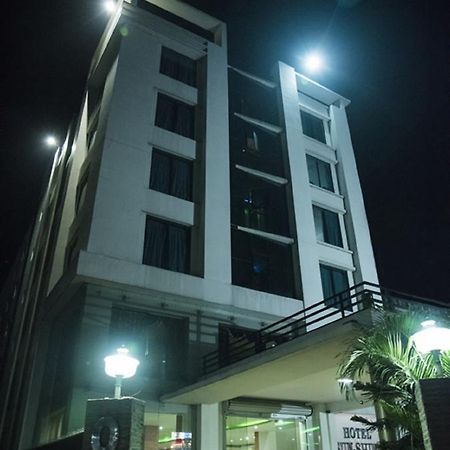 Hotel Sunshine Baharampur 外观 照片