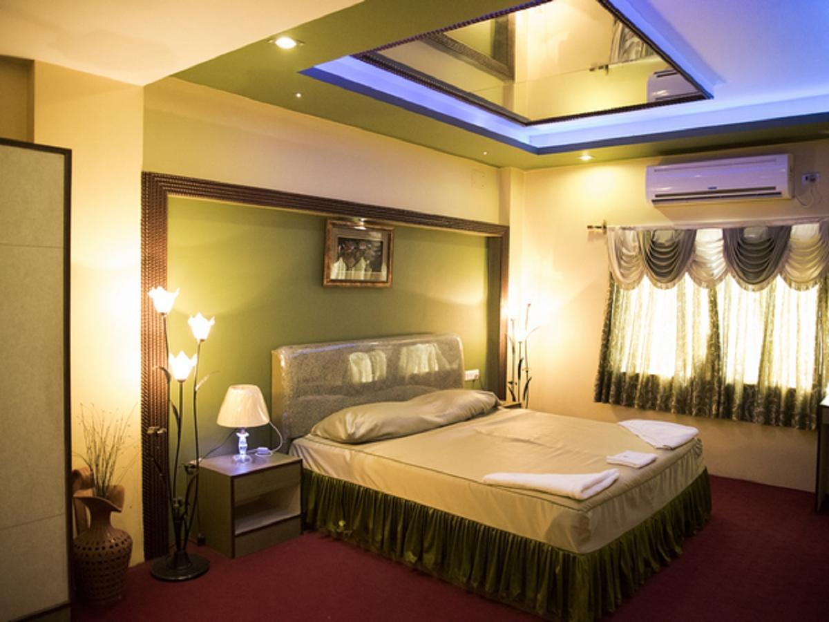 Hotel Sunshine Baharampur 外观 照片
