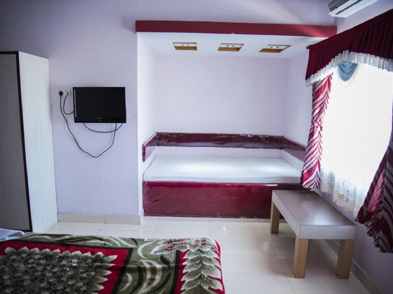 Hotel Sunshine Baharampur 外观 照片