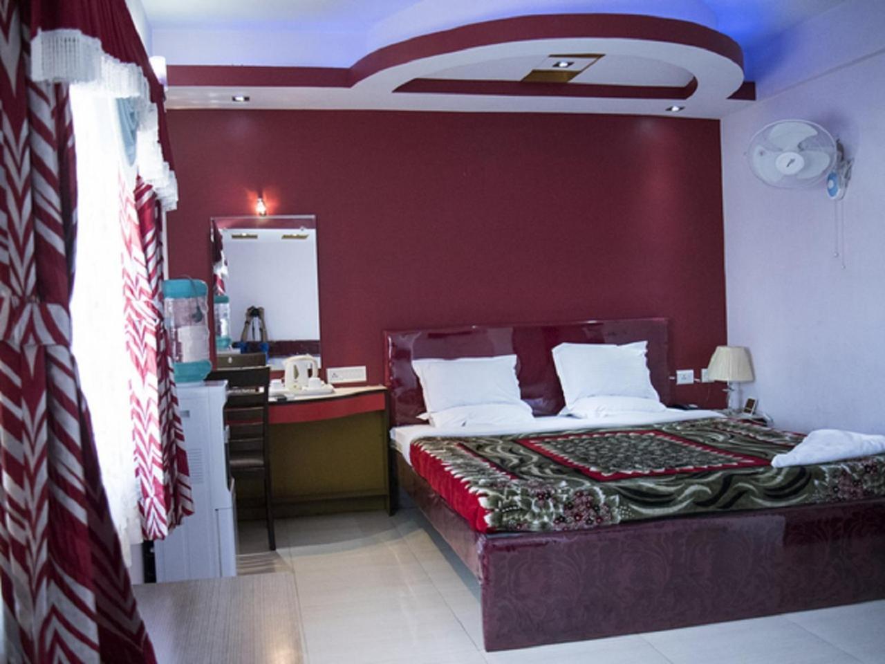 Hotel Sunshine Baharampur 外观 照片
