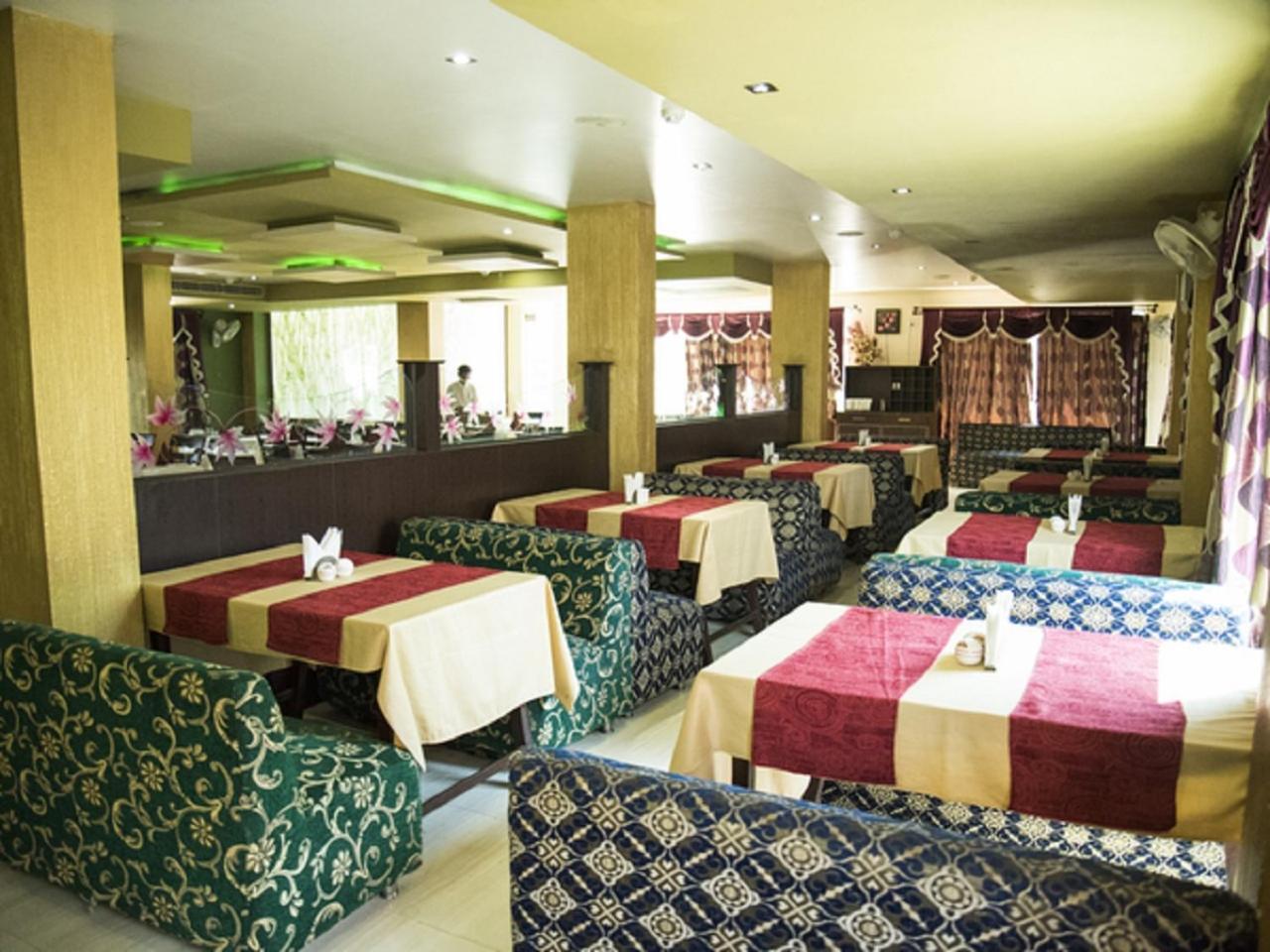 Hotel Sunshine Baharampur 外观 照片